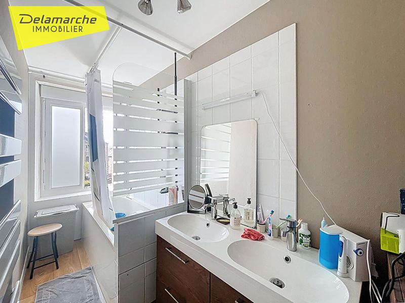 Maison - 178 m² - 7 pièces