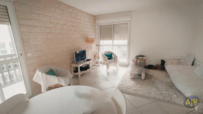 Appartement - 70 m² - 3 pièces