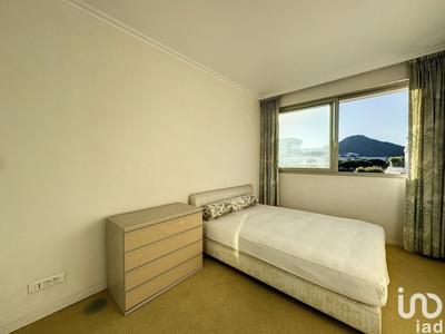 Appartement - 84 m² - 3 pièces