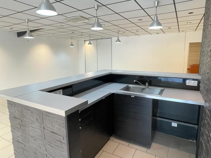 Local commercial - 170 m²