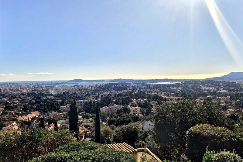 Maison traditionnelle - 101 m² - 4 pièces