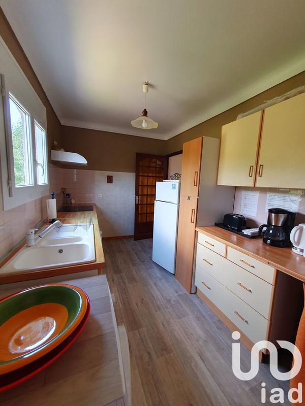 Maison - 198 m² - 8 pièces