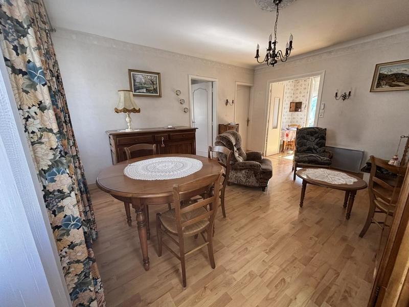 Maison - 61 m² - 4 pièces