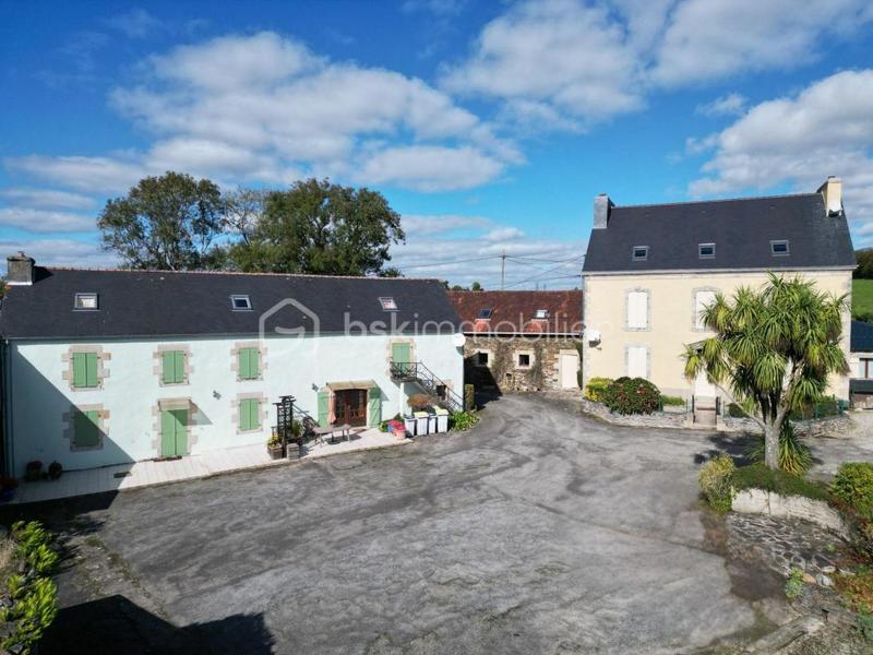 Maison de campagne - 660 m² - 24 pièces