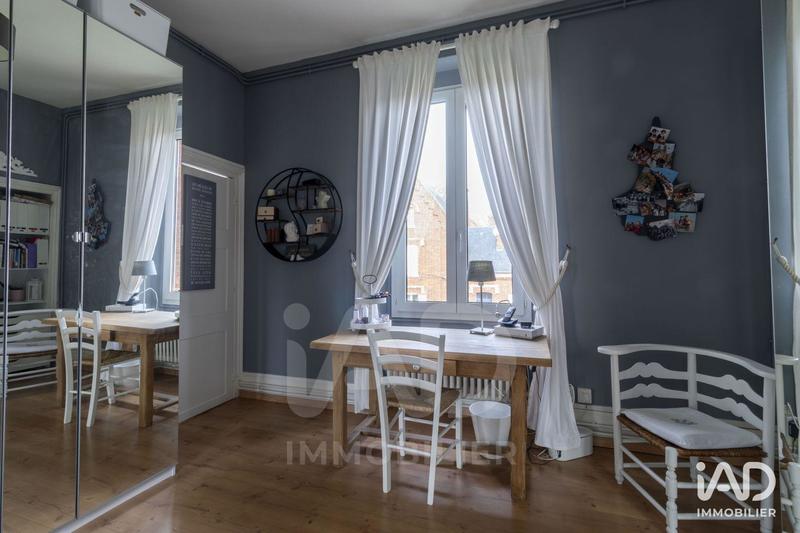 Maison - 283 m² - 12 pièces