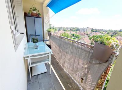 Appartement - 72 m² - 4 pièces