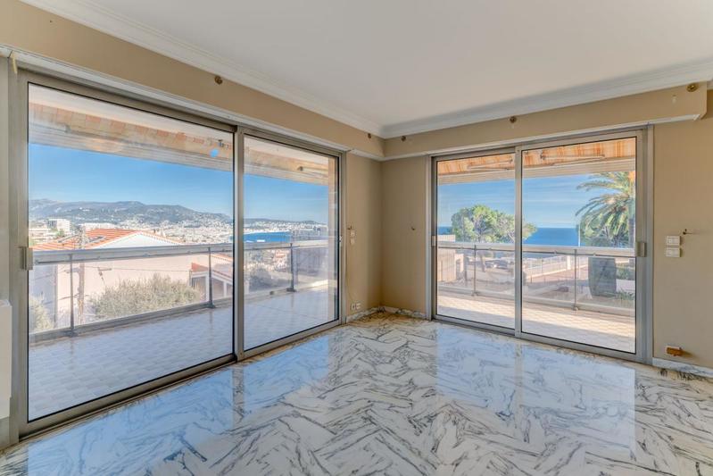 Appartement - 83 m² - 3 pièces