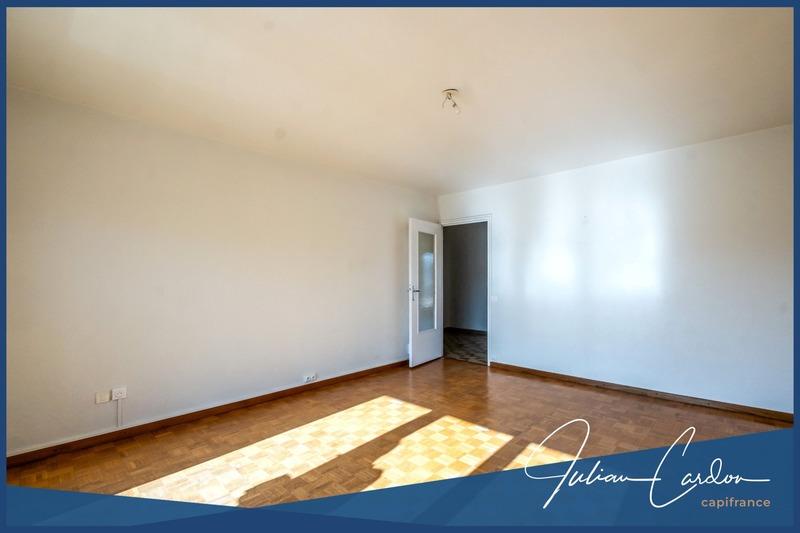 Appartement - 82 m² - 3 pièces