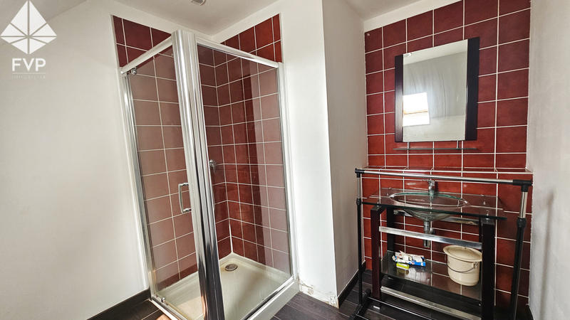 Maison - 141 m² - 6 pièces