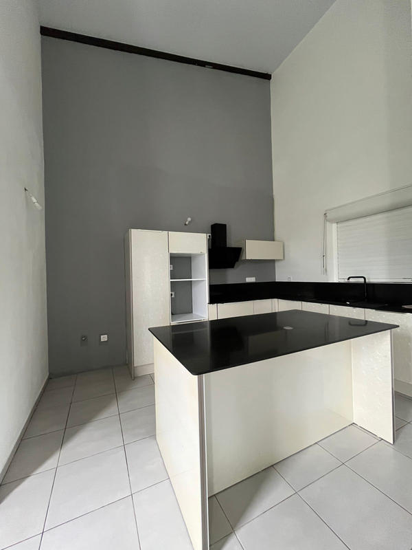 Maison - 101 m² - 4 pièces