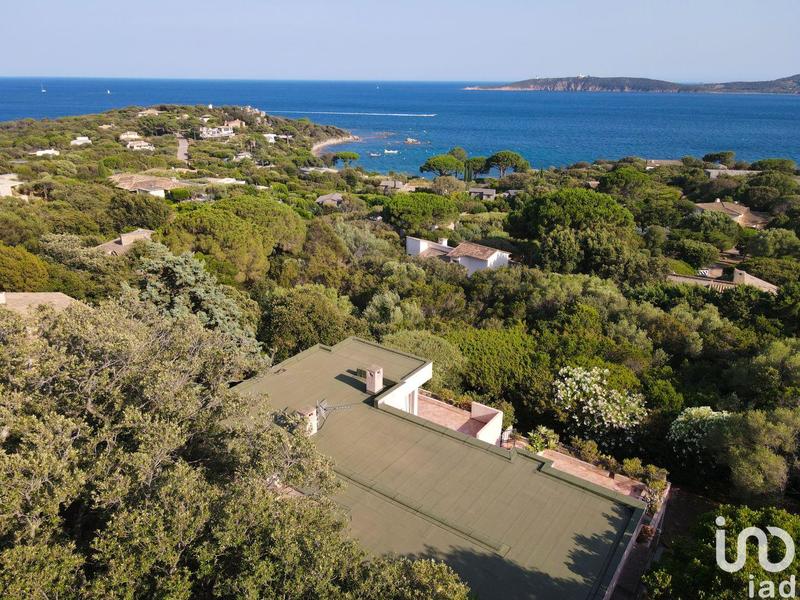 Maison - 136 m² - 4 pièces