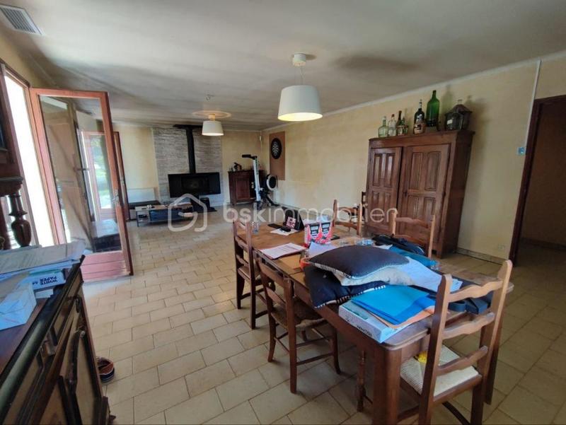 Maison - 227 m² - 6 pièces