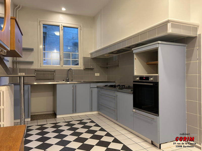 Maison - 195 m² - 5 pièces