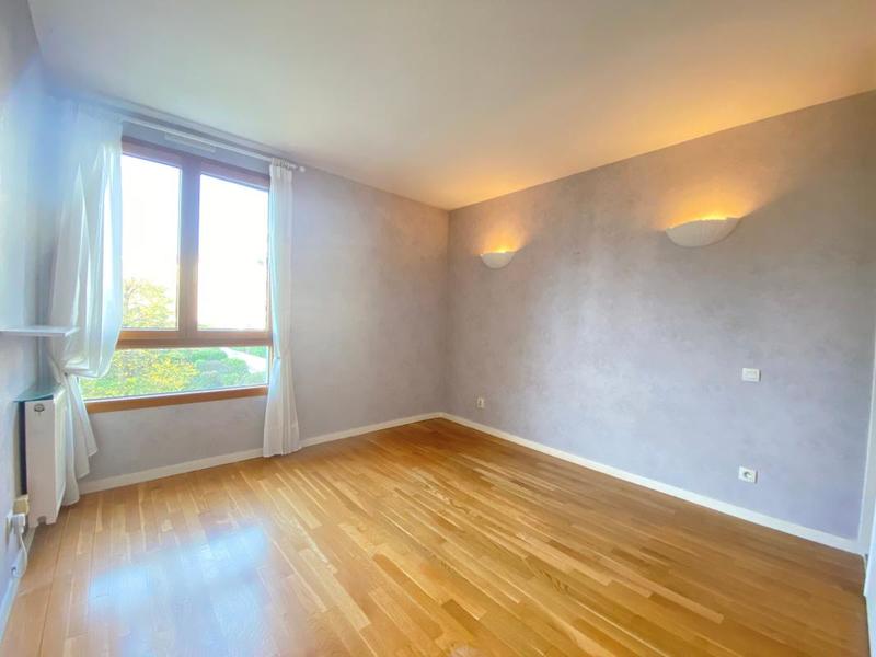 Appartement - 118 m² - 4 pièces