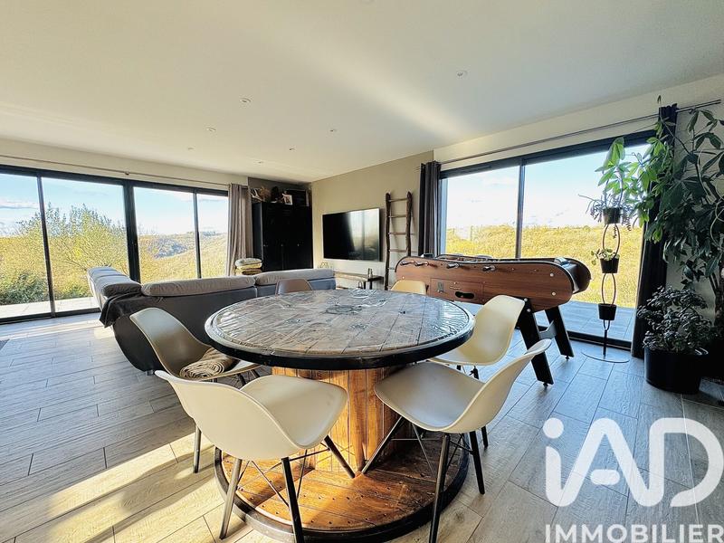 Maison - 154 m² - 6 pièces