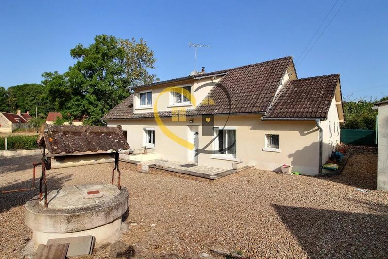 Maison - 98 m² - 4 pièces