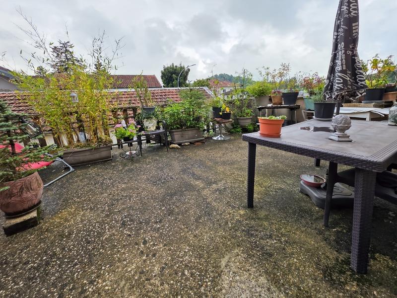 Immeuble - 167 m² - 8 pièces