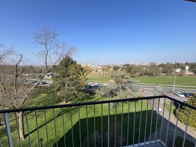 Appartement - 74 m² - 4 pièces