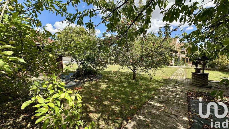 Maison - 220 m² - 8 pièces