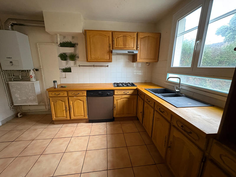 Maison - 84 m² - 5 pièces