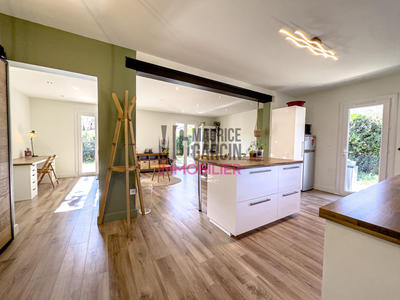 Maison - 128 m² - 5 pièces