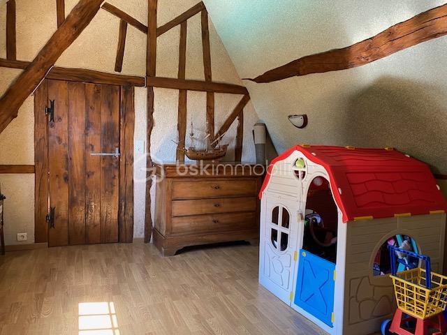 Propriété - 320 m² - 11 pièces