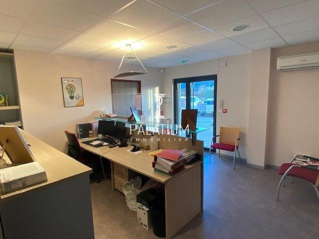 Bureau - 18 m² - 1 pièce