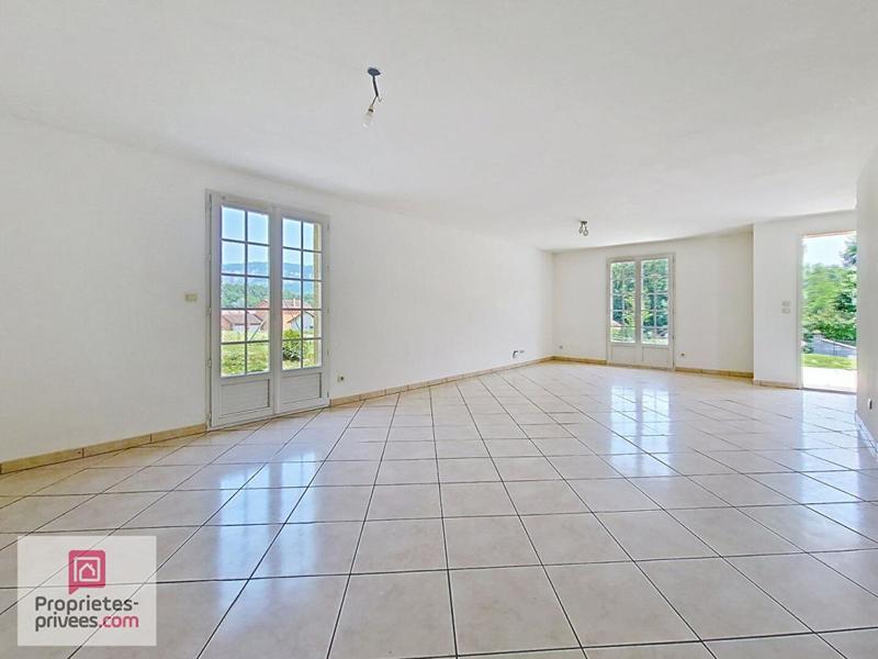 Maison - 93 m² - 4 pièces