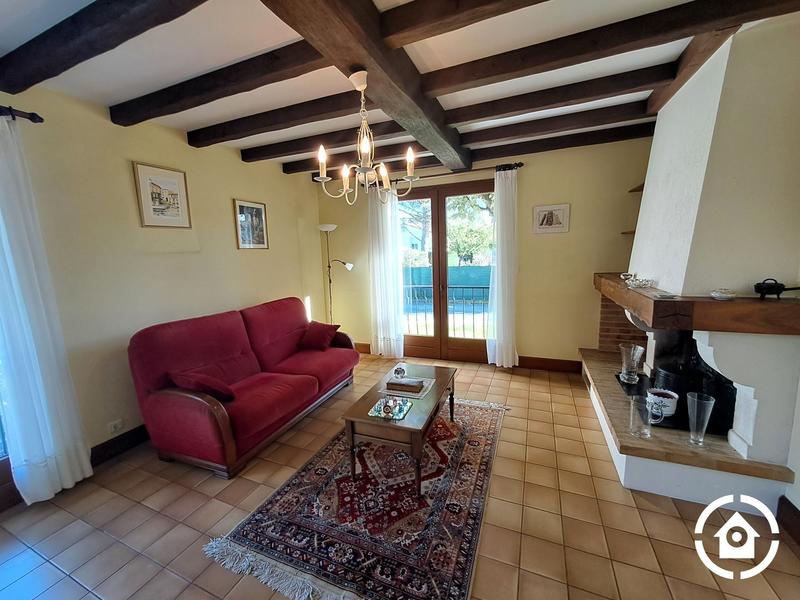 Maison - 111 m² - 6 pièces