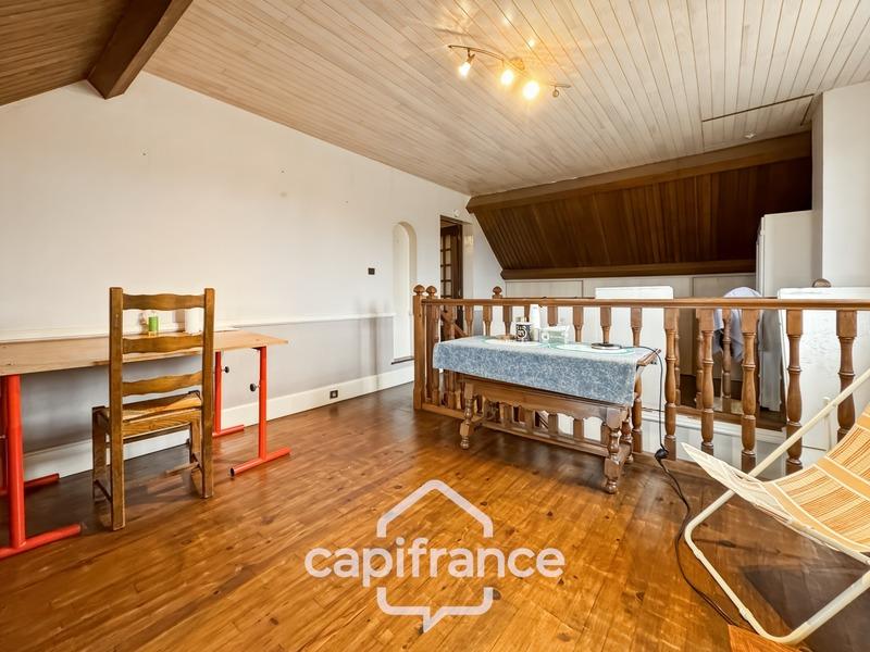 Maison - 139 m² - 6 pièces