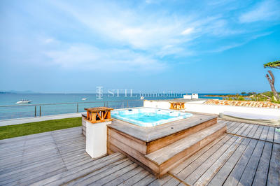 Villa - 170 m² - 5 pièces