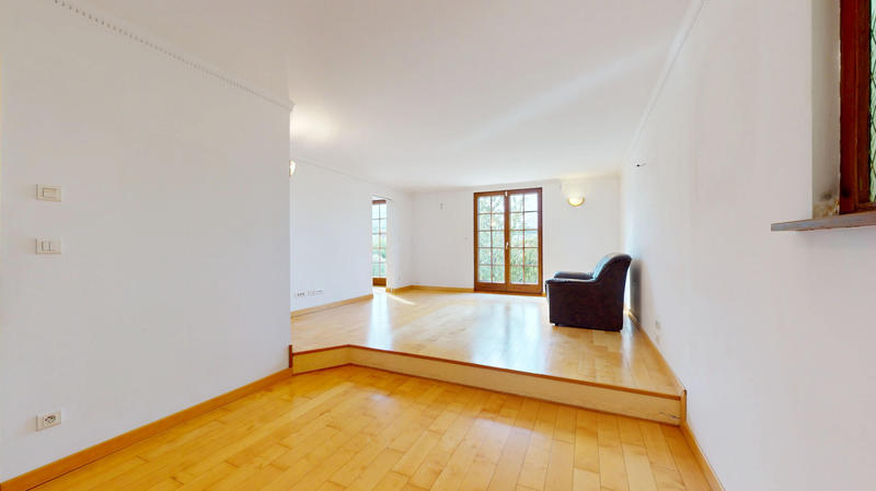 Maison - 172 m² - 6 pièces