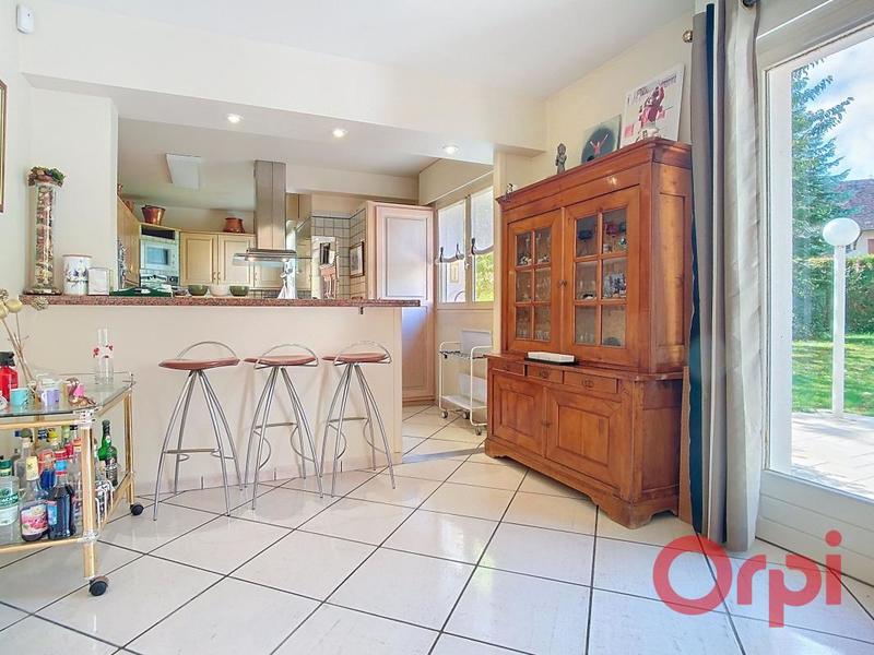 Maison - 140 m² - 4 pièces