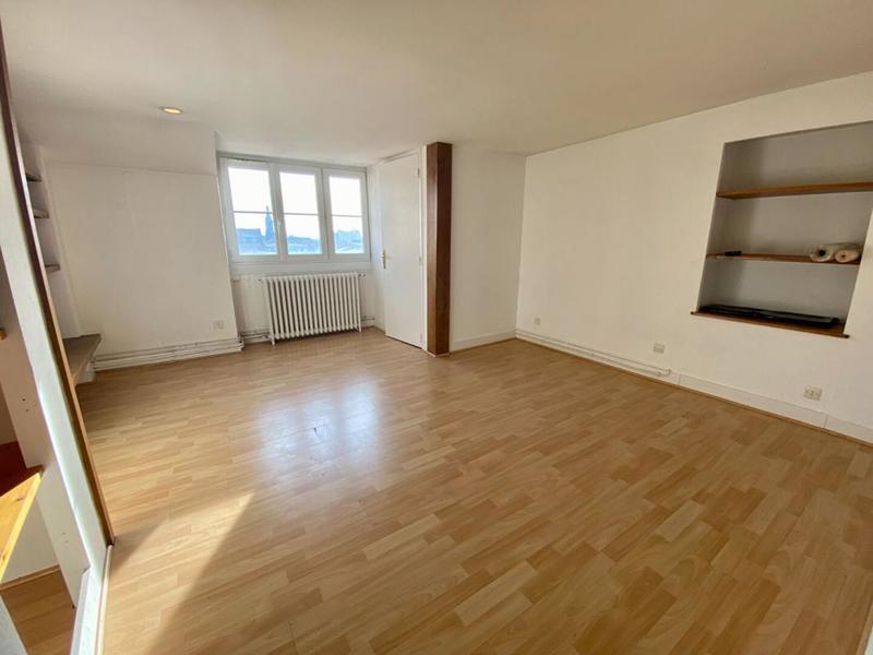 Duplex - 250 m² - 8 pièces