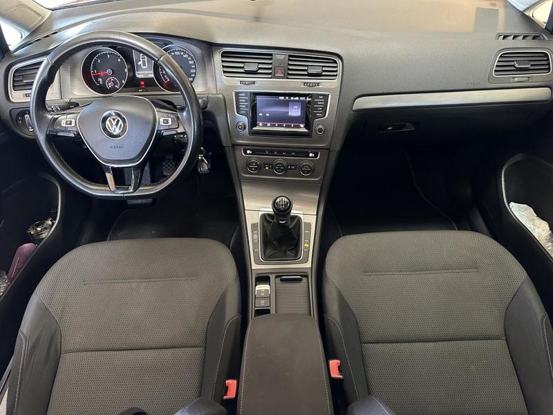 Volkswagen Golf 1.6 Tdi - 110ch Bluemotion technology Suivi complet