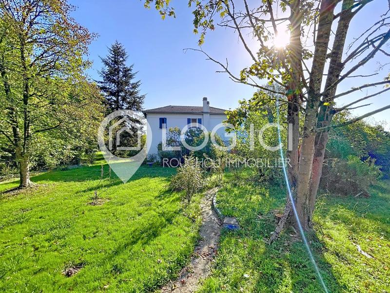 Maison - 207 m² - 7 pièces