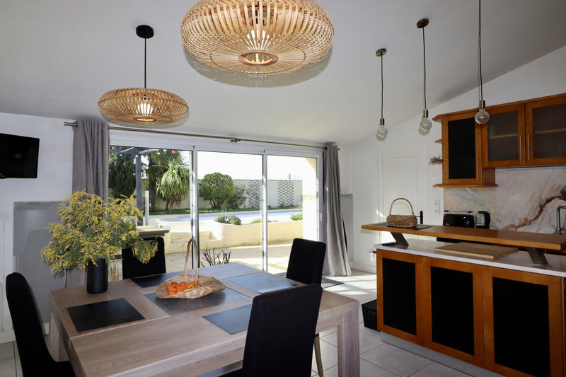 Maison - 156 m² - 8 pièces