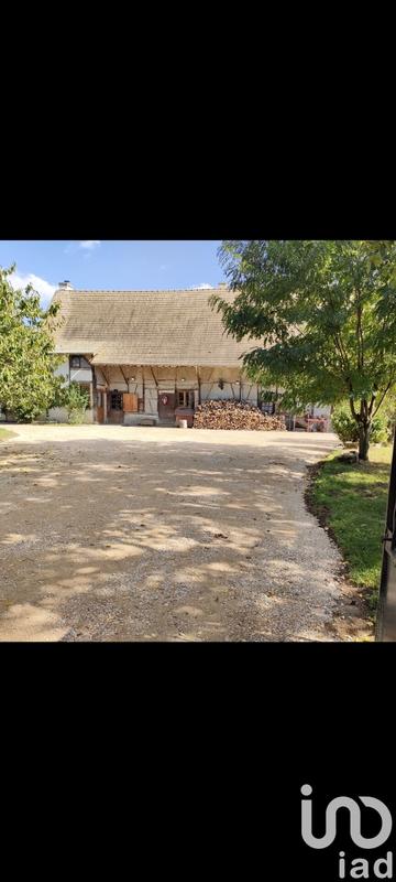 Maison - 236 m² - 5 pièces