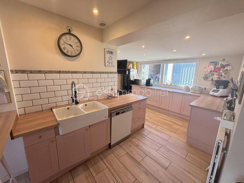 Maison - 130 m² - 4 pièces