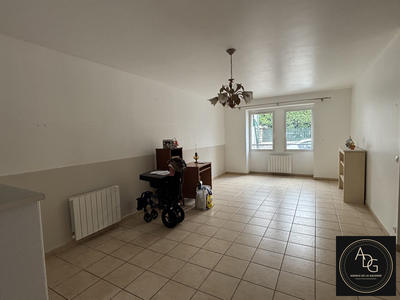 Appartement - 64 m² - 3 pièces