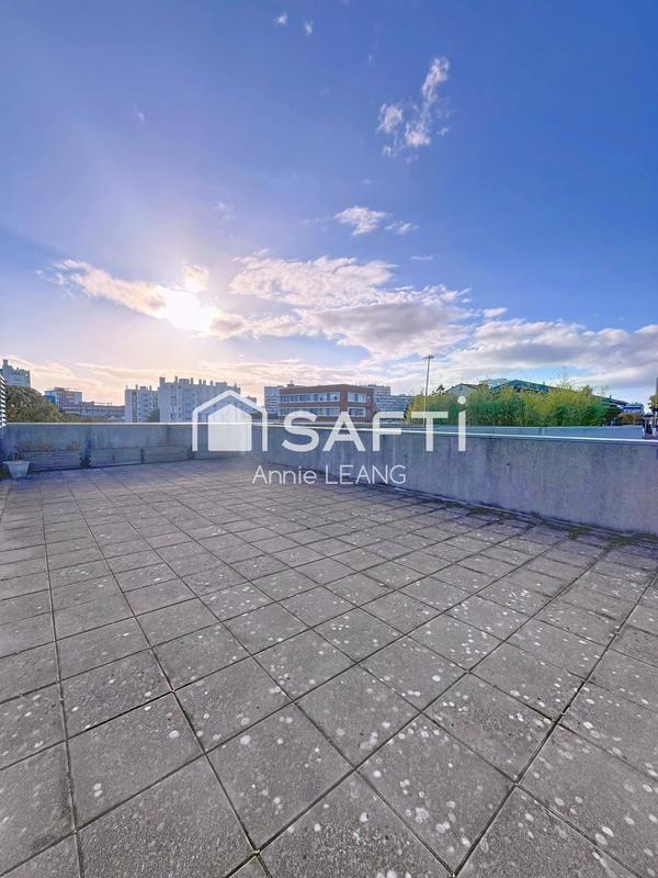 Appartement - 101 m² - 4 pièces