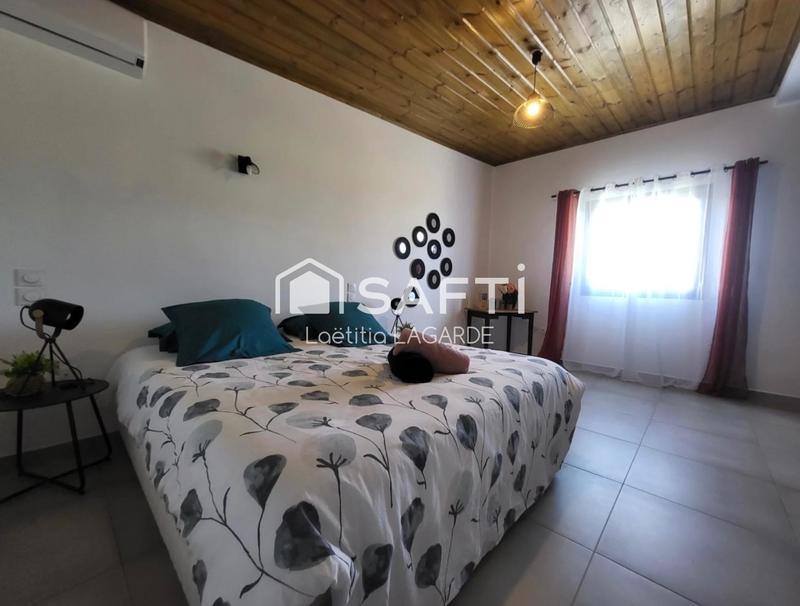 Villa - 195 m² - 5 pièces