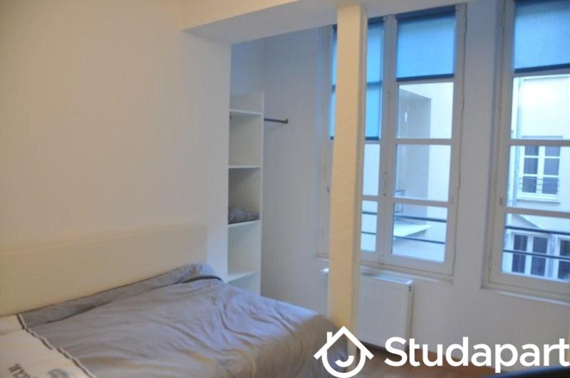 Chambre - 9 m² - 1 pièce