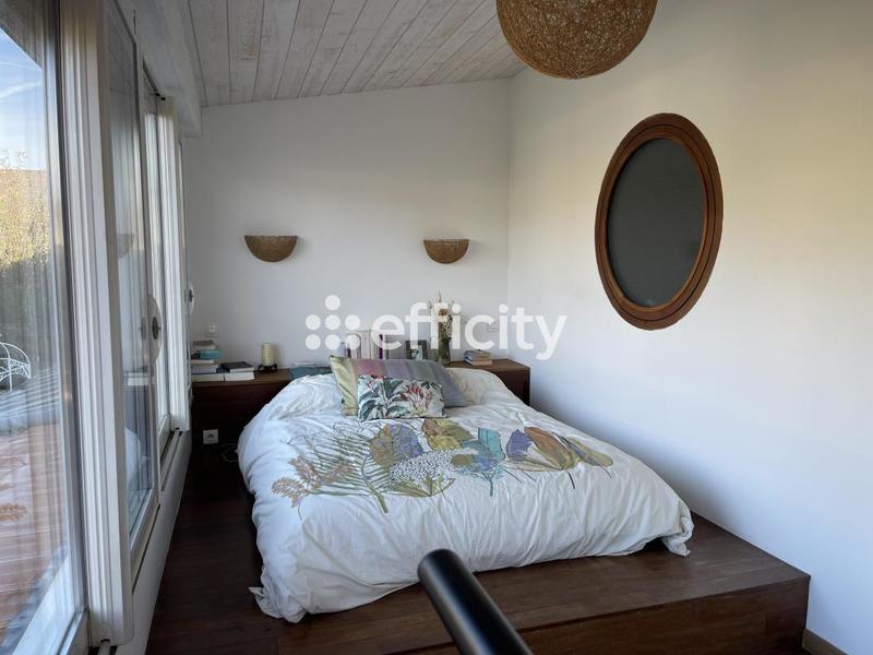 Pavillon - 130 m² - 5 pièces