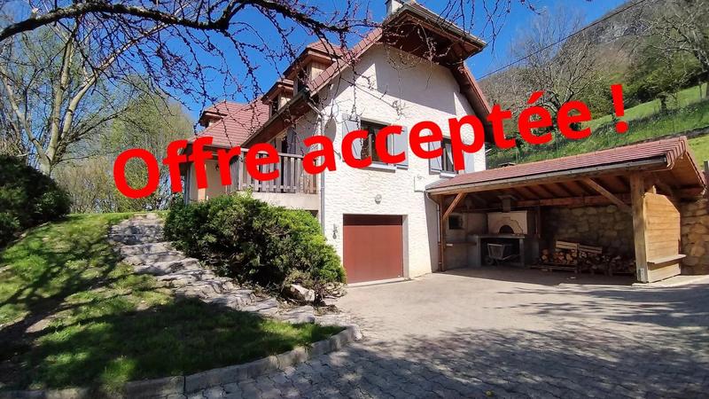 Maison - 136 m² - 6 pièces