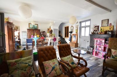 Maison - 176 m² - 6 pièces