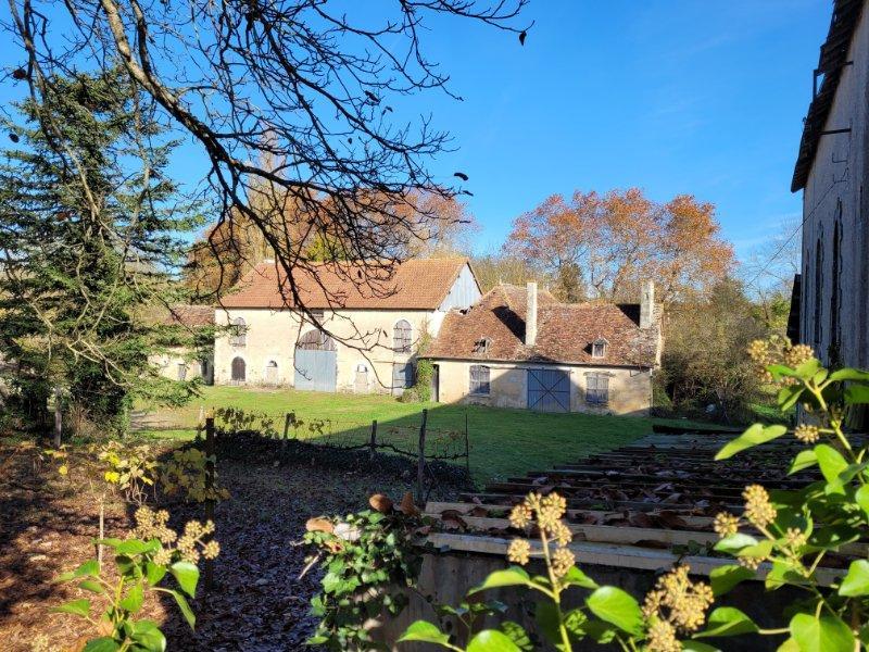 Maison - 400 m² - 4 pièces