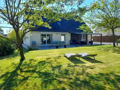 Maison - 179 m² - 6 pièces