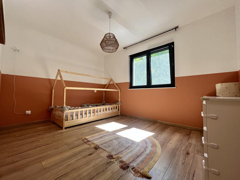 Maison - 144 m² - 5 pièces