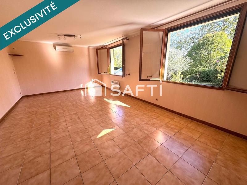 Maison - 97 m² - 5 pièces